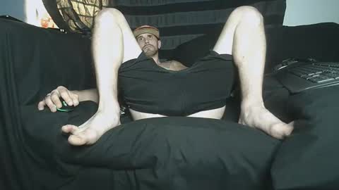 straitpipermann22 online show from 10/24/25, 01:03