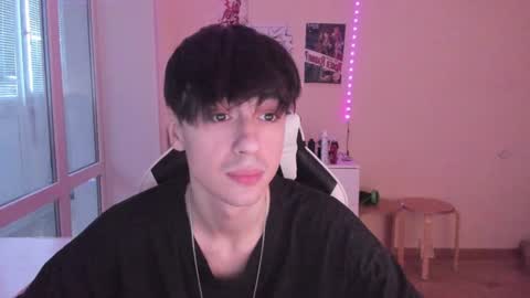 Ray online show from 12/15/24, 07:24