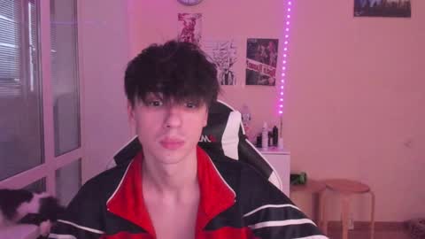 Ray online show from 01/03/25, 06:33