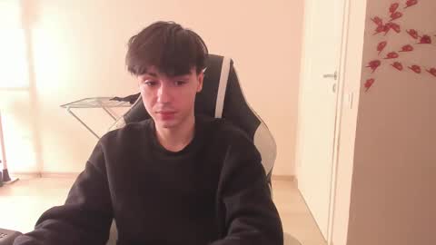 Ray online show from 03/10/25, 08:26