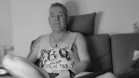 Stranger online show from 02/18/26, 05:58