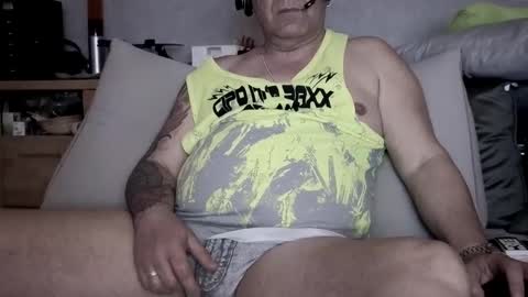 Stranger online show from 04/26/26, 09:45