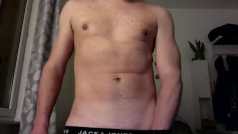 send me pics  if you want online show from 01/03/25, 05:10