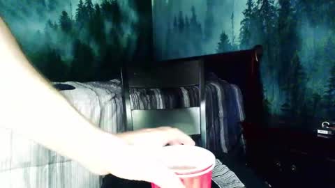 Snapshot of strangeratnight87 chatting on 02/11/25, 09:31 strangeratnight87 online show from 02/11/25, 09:31