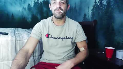 Snapshot of strangeratnight87 chatting on 02/20/25, 01:30 strangeratnight87 online show from 02/20/25, 01:30