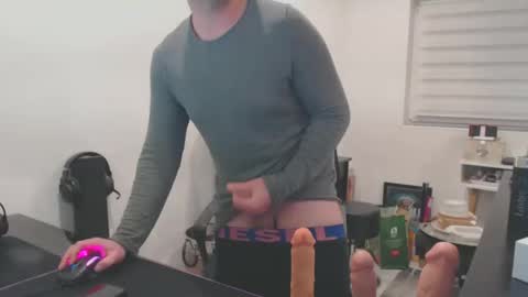 Snapshot of straponloverboy chatting on 12/28/24, 03:48 ImYours online show from 12/28/24, 03:48