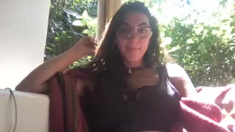 Snapshot of strawberripulp chatting on 02/01/25, 05:05 Angel Baby online show from 02/01/25, 05:05