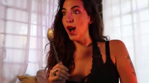 Snapshot of strawberripulp chatting on 02/02/25, 11:32 Angel Baby online show from 02/02/25, 11:32