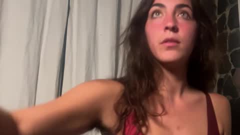 Snapshot of strawberripulp chatting on 02/08/25, 01:43 Angel Baby online show from 02/08/25, 01:43