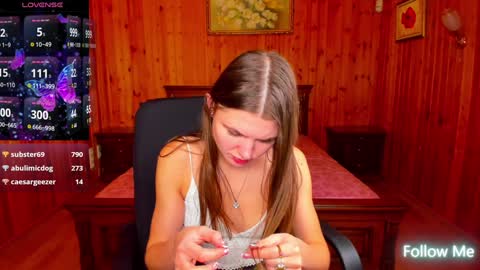 Strawberrylux online show from 01/12/25, 09:40