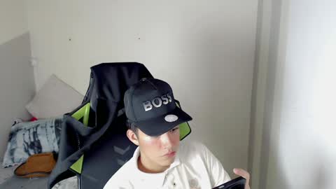 Street online show from 04/08/26, 10:32