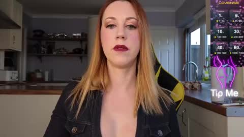 Amorina online show from 02/18/25, 09:54