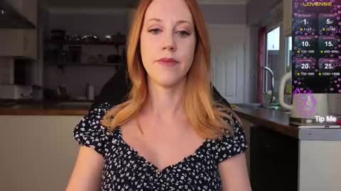 Amorina online show from 09/26/25, 02:10