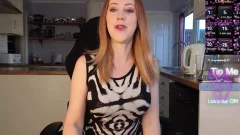 Amorina online show from 02/16/26, 09:38