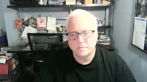 Snapshot of strkgforyou chatting on 09/15/25, 09:37 Stroking For You online show from 09/15/25, 09:37