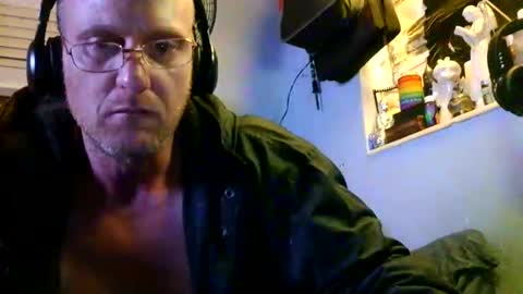 Snapshot of strobodi2103 chatting on 03/17/26, 02:16 Strobody86 online show from 03/17/26, 02:16