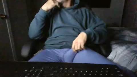 Snapshot of strokin4u68plus1 chatting on 12/04/25, 07:17 strokin4u68plus1 online show from 12/04/25, 07:17