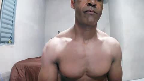 strongdaddyfantastic online show from 07/07/26, 09:52
