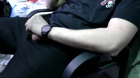 Snapshot of strongfinish0725 chatting on 02/19/26, 08:43 strongfinish0725 online show from 02/19/26, 08:43