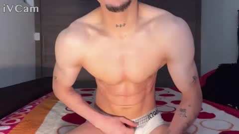 stronghardlatino online show from 04/28/26, 04:12