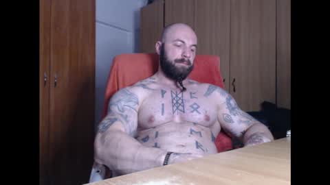 Snapshot of strongivan chatting on 12/12/24, 07:04 StrongIvan online show from 12/12/24, 07:04