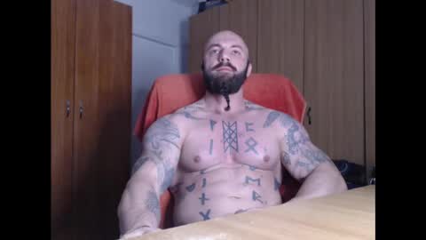 Snapshot of strongivan chatting on 02/05/25, 05:09 StrongIvan online show from 02/05/25, 05:09