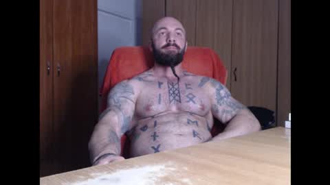 Snapshot of strongivan chatting on 10/06/25, 06:16 StrongIvan online show from 10/06/25, 06:16