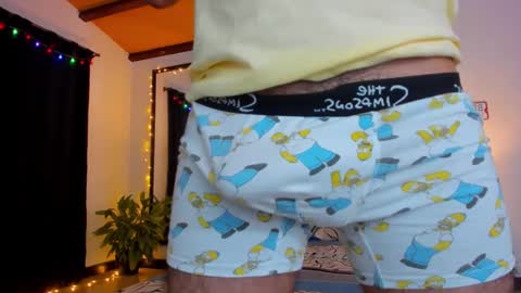 Snapshot of strosa_ chatting on 12/04/24, 10:19 strosa_ online show from 12/04/24, 10:19