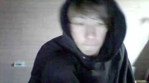 Asian boy online show from 11/14/25, 07:12