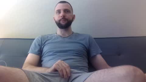 Snapshot of stud4u21 chatting on 10/12/25, 05:56 stud4u21 online show from 10/12/25, 05:56