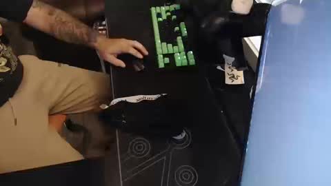 Snapshot of stud69861714 chatting on 10/11/25, 09:46 stud69861714 online show from 10/11/25, 09:46