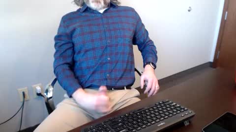 Snapshot of studbro41 chatting on 03/12/25, 06:33 studbro41 online show from 03/12/25, 06:33