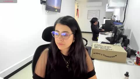 studcb_ online show from 09/17/25, 07:37