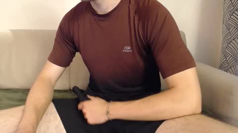 Stud From Paris online show from 04/30/26, 05:30