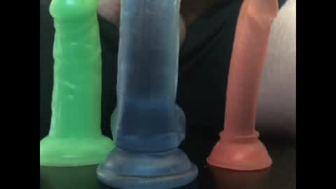 Snapshot of studinto chatting on 02/13/25, 06:09 BadBrad online show from 02/13/25, 06:09