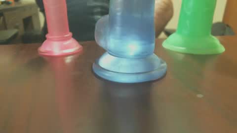 Snapshot of studinto chatting on 02/19/25, 11:06 BadBrad online show from 02/19/25, 11:06