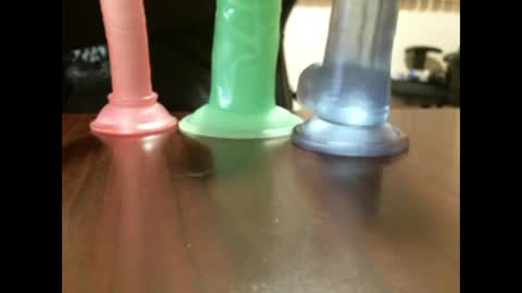 Snapshot of studinto chatting on 11/15/25, 06:00 BadBrad online show from 11/15/25, 06:00