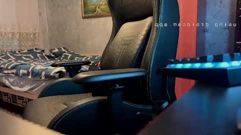 studply7 online show from 04/01/26, 04:48