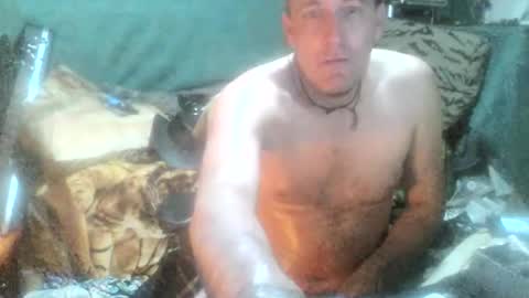 Snapshot of stuntcockdouble chatting on 12/21/24, 08:18 stuntcockdouble online show from 12/21/24, 08:18