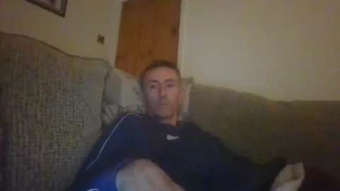 stuuuey73 online show from 10/14/25, 09:48