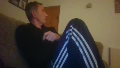 stuuuey73 online show from 12/16/25, 09:53