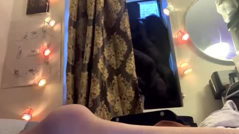 stxllaxcx online show from 04/11/26, 07:51