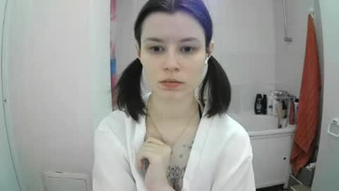 Eva online show from 10/01/25, 04:24