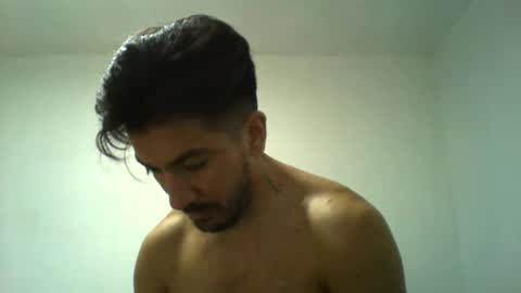 Snapshot of suaber_ chatting on 10/15/25, 01:06 suaber_ online show from 10/15/25, 01:06