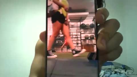 Snapshot of suaber_ chatting on 10/17/25, 01:20 suaber_ online show from 10/17/25, 01:20