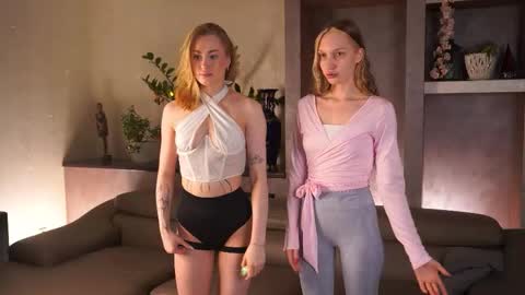 Mure online show from 01/13/26, 03:45