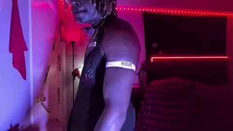 Snapshot of suavechocolatecity chatting on 01/17/26, 09:03 Hot Chocolate online show from 01/17/26, 09:03