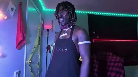 Snapshot of suavechocolatecity chatting on 02/20/26, 09:00 Hot Chocolate online show from 02/20/26, 09:00