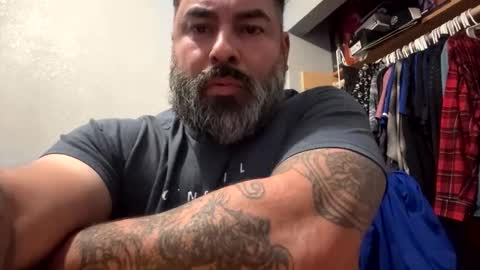 suavecito67 online show from 11/25/25, 04:01