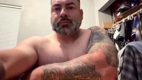 Snapshot of suavecito67 chatting on 04/15/26, 02:51 suavecito67 online show from 04/15/26, 02:51